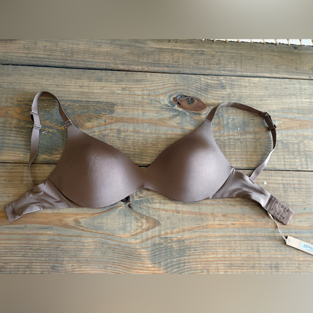 NWT! Skims 32DDD bra
